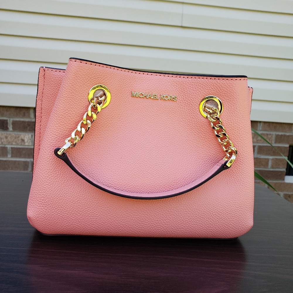 Michael kors small Teagen messenger purse